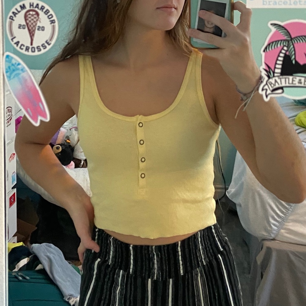 yellow tank